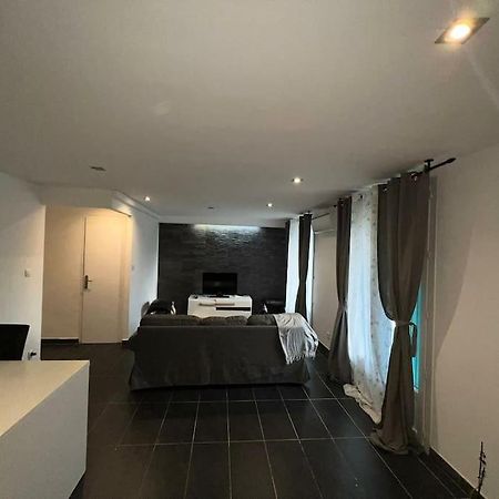 Grand Appartement Climatise Et Fonctionnel Marsiglia Esterno foto