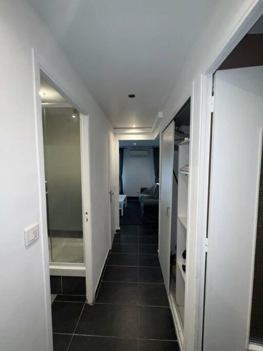 Grand Appartement Climatise Et Fonctionnel Marsiglia Esterno foto