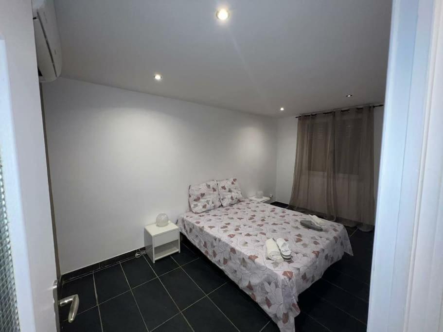 Grand Appartement Climatise Et Fonctionnel Marsiglia Esterno foto
